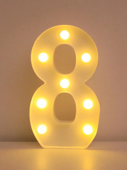 LED Buchstabenlicht - Leuchtende Deko für Feste und Anlässe