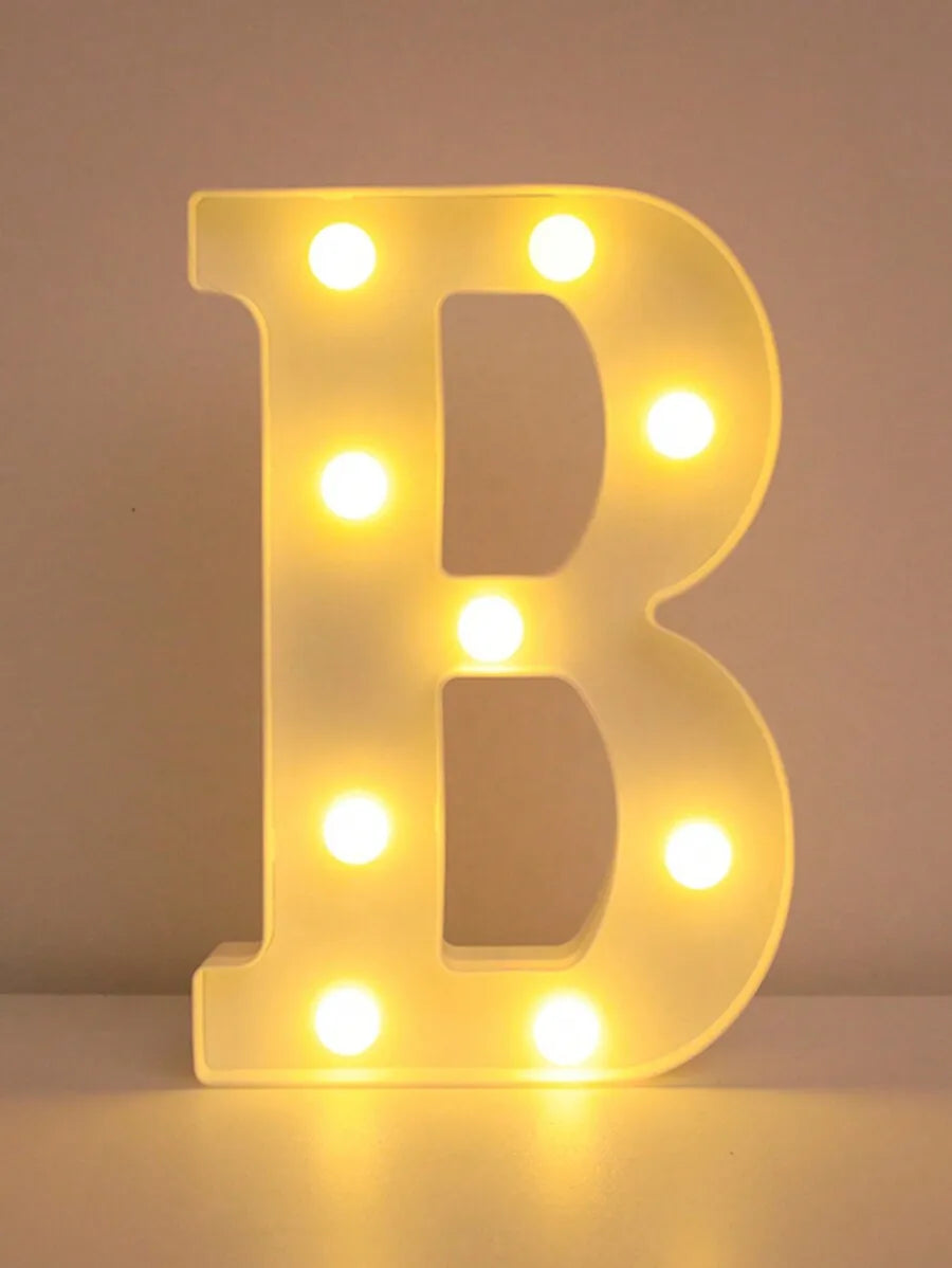 LED Buchstabenlicht - Leuchtende Deko für Feste und Anlässe
