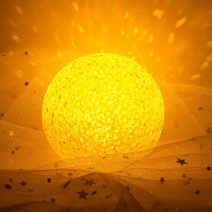 Crystalglow – LED-Kristallkugellampe in Ballform mit Farbwechsel